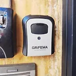 En El Centro De Cerca Del Tajo Plaza De Toros Con Wifi Y Parking Opcional