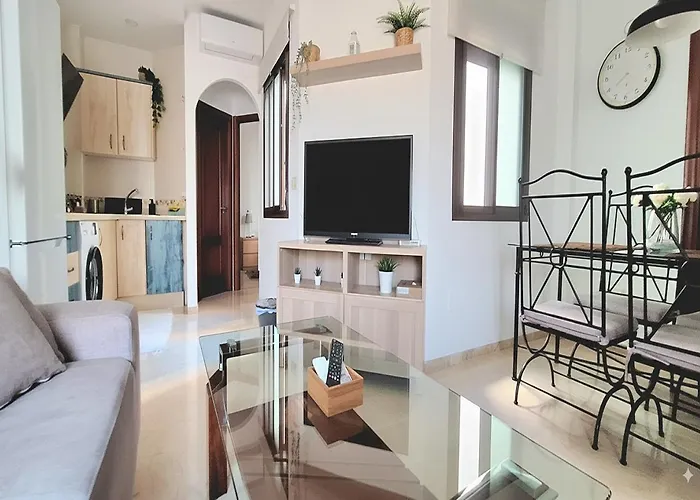 En El Centro De Cerca Del Tajo Plaza De Toros Con Wifi Y Parking Opcional *